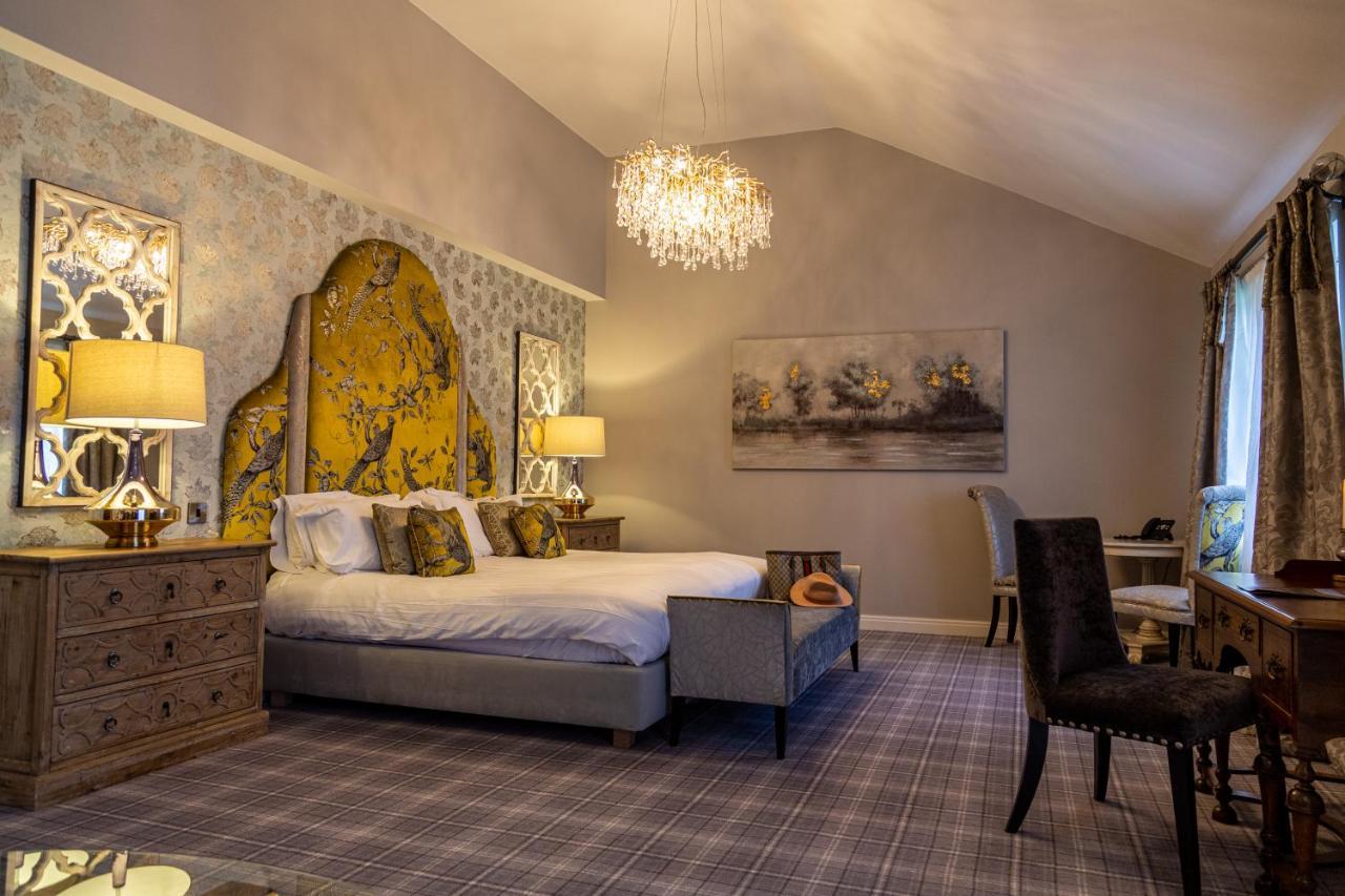 Peak Edge Hotel Честърфилд Екстериор снимка